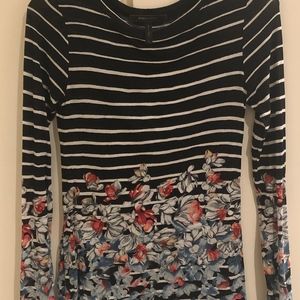 🍉 BCBG Maxazria Floral Stripe Stretch Tee Sz M